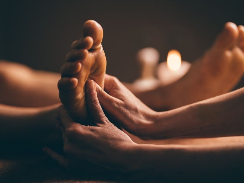 Reflexologia Podal em Curitiba Equilibrando o Corpo Atraves dos Pes